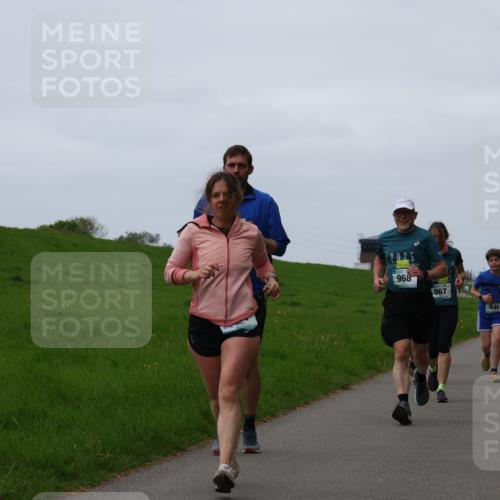 04.05.2025 - 8. Wedeler Halbmarathon Yannick Fuchs http://msf.ph/oto/7831932 04.05.2025 11:20:45 Laufen 2025, 968, 967, 446 meine-sportfotos.de