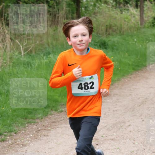 04.05.2025 - 8. Wedeler Halbmarathon Lena Gebhardt http://msf.ph/oto/7831939 04.05.2025 11:19:00 Laufen 482 meine-sportfotos.de