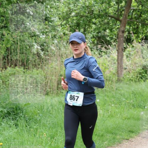 04.05.2025 - 8. Wedeler Halbmarathon Lena Gebhardt http://msf.ph/oto/7831975 04.05.2025 11:19:06 Laufen 867, 151 meine-sportfotos.de