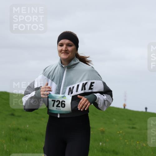 04.05.2025 - 8. Wedeler Halbmarathon Yannick Fuchs http://msf.ph/oto/7831978 04.05.2025 11:40:57 Laufen 726 meine-sportfotos.de