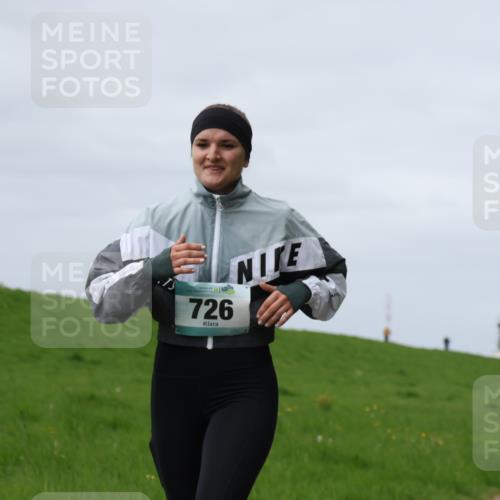 04.05.2025 - 8. Wedeler Halbmarathon Yannick Fuchs http://msf.ph/oto/7831979 04.05.2025 11:40:57 Laufen 726 meine-sportfotos.de