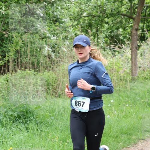 04.05.2025 - 8. Wedeler Halbmarathon Lena Gebhardt http://msf.ph/oto/7831981 04.05.2025 11:19:06 Laufen 867, 151 meine-sportfotos.de