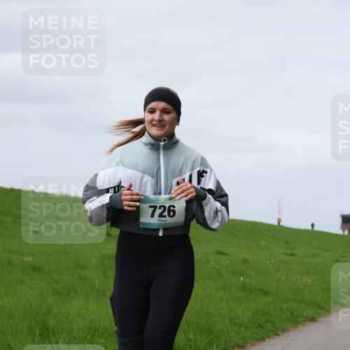 04.05.2025 - 8. Wedeler Halbmarathon Yannick Fuchs http://msf.ph/oto/7831989 04.05.2025 11:40:57 Laufen 726 meine-sportfotos.de