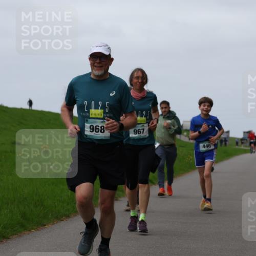 04.05.2025 - 8. Wedeler Halbmarathon Yannick Fuchs http://msf.ph/oto/7831993 04.05.2025 11:20:47 Laufen 2025, 0, 968, 967, 446 meine-sportfotos.de