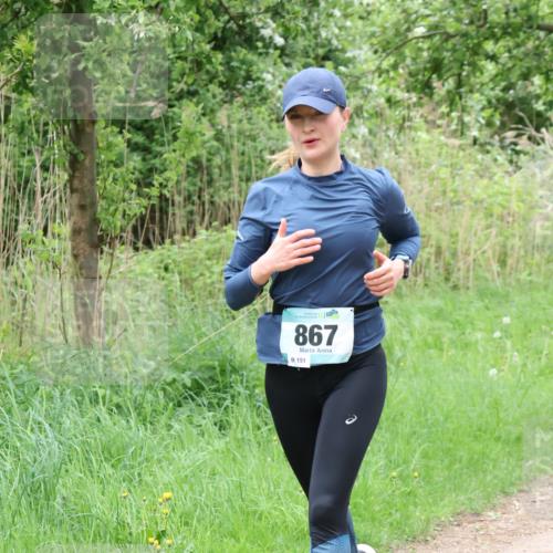 04.05.2025 - 8. Wedeler Halbmarathon Lena Gebhardt http://msf.ph/oto/7831997 04.05.2025 11:19:07 Laufen 867, 151 meine-sportfotos.de