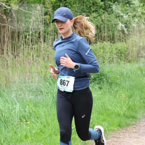 04.05.2025 - 8. Wedeler Halbmarathon Lena Gebhardt http://msf.ph/oto/7832021 04.05.2025 11:19:07 Laufen 156, 867, 151 meine-sportfotos.de