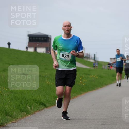 04.05.2025 - 8. Wedeler Halbmarathon Yannick Fuchs http://msf.ph/oto/7832024 04.05.2025 11:40:59 Laufen 873 meine-sportfotos.de