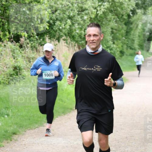 04.05.2025 - 8. Wedeler Halbmarathon Lena Gebhardt http://msf.ph/oto/7832026 04.05.2025 11:19:10 Laufen 1008 meine-sportfotos.de
