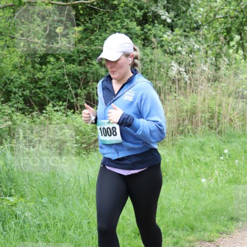 04.05.2025 - 8. Wedeler Halbmarathon Lena Gebhardt http://msf.ph/oto/7832047 04.05.2025 11:19:12 Laufen 1008 meine-sportfotos.de