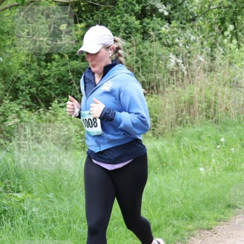 04.05.2025 - 8. Wedeler Halbmarathon Lena Gebhardt http://msf.ph/oto/7832051 04.05.2025 11:19:12 Laufen 1008 meine-sportfotos.de