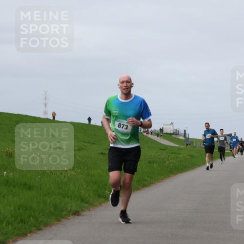 04.05.2025 - 8. Wedeler Halbmarathon Yannick Fuchs http://msf.ph/oto/7832058 04.05.2025 11:41:00 Laufen 873, 114 meine-sportfotos.de