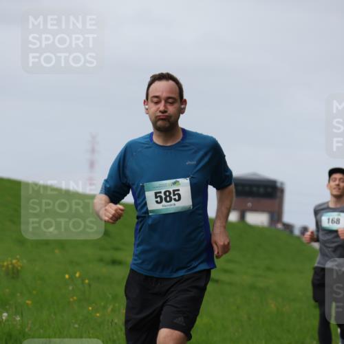 04.05.2025 - 8. Wedeler Halbmarathon Yannick Fuchs http://msf.ph/oto/7832249 04.05.2025 11:41:14 Laufen 585, 168 meine-sportfotos.de