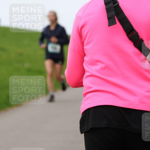 04.05.2025 - 8. Wedeler Halbmarathon Yannick Fuchs http://msf.ph/oto/7832260 04.05.2025 11:20:56 Laufen  meine-sportfotos.de