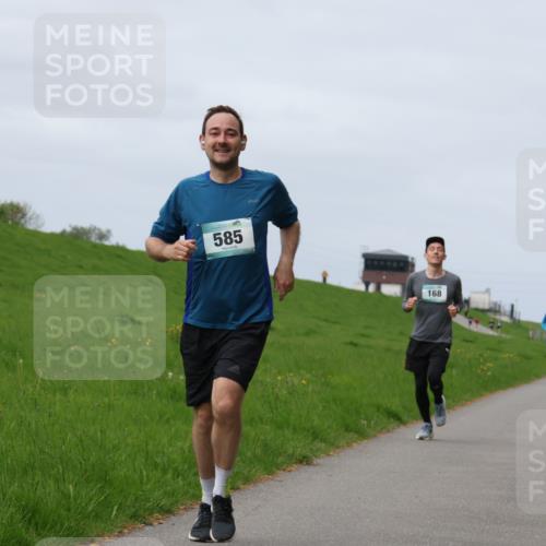 04.05.2025 - 8. Wedeler Halbmarathon Yannick Fuchs http://msf.ph/oto/7832265 04.05.2025 11:41:14 Laufen 585, 168 meine-sportfotos.de
