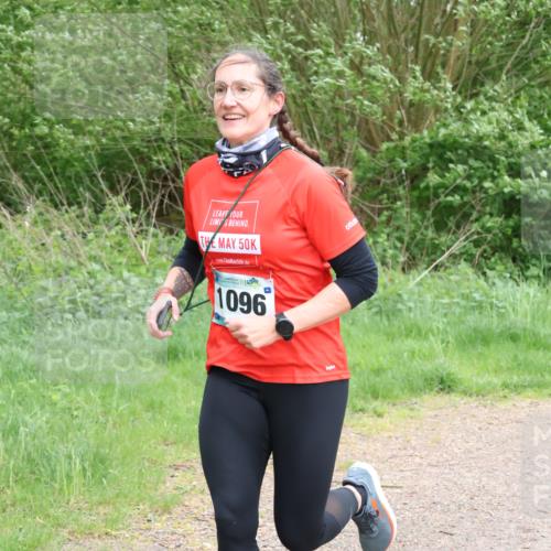 04.05.2025 - 8. Wedeler Halbmarathon Lena Gebhardt http://msf.ph/oto/7832287 04.05.2025 11:19:45 Laufen 50, 50, 856, 1096 meine-sportfotos.de