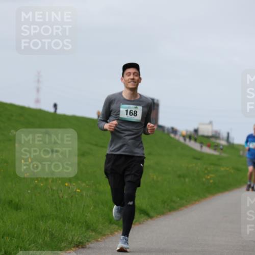 04.05.2025 - 8. Wedeler Halbmarathon Yannick Fuchs http://msf.ph/oto/7832288 04.05.2025 11:41:16 Laufen 168 meine-sportfotos.de