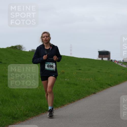 04.05.2025 - 8. Wedeler Halbmarathon Yannick Fuchs http://msf.ph/oto/7832293 04.05.2025 11:20:58 Laufen 969 meine-sportfotos.de