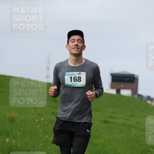 04.05.2025 - 8. Wedeler Halbmarathon Yannick Fuchs http://msf.ph/oto/7832297 04.05.2025 11:41:17 Laufen 156, 168 meine-sportfotos.de