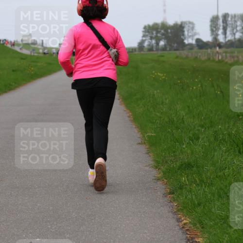 04.05.2025 - 8. Wedeler Halbmarathon Yannick Fuchs http://msf.ph/oto/7832306 04.05.2025 11:20:59 Laufen  meine-sportfotos.de
