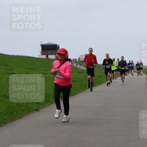 04.05.2025 - 8. Wedeler Halbmarathon Yannick Fuchs http://msf.ph/oto/7832325 04.05.2025 11:21:06 Laufen  meine-sportfotos.de