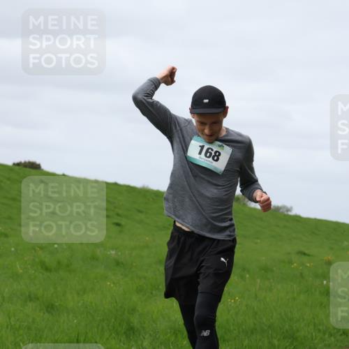 04.05.2025 - 8. Wedeler Halbmarathon Yannick Fuchs http://msf.ph/oto/7832336 04.05.2025 11:41:19 Laufen 168 meine-sportfotos.de