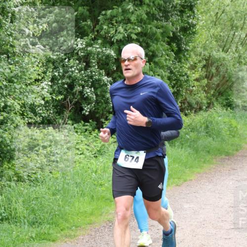 04.05.2025 - 8. Wedeler Halbmarathon Lena Gebhardt http://msf.ph/oto/7832348 04.05.2025 11:19:54 Laufen 674 meine-sportfotos.de
