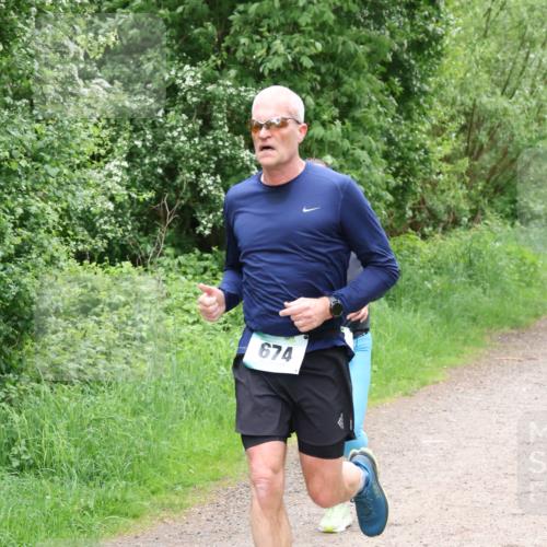 04.05.2025 - 8. Wedeler Halbmarathon Lena Gebhardt http://msf.ph/oto/7832350 04.05.2025 11:19:54 Laufen 674 meine-sportfotos.de