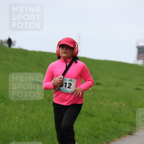 04.05.2025 - 8. Wedeler Halbmarathon Yannick Fuchs http://msf.ph/oto/7832351 04.05.2025 11:21:08 Laufen 12 meine-sportfotos.de