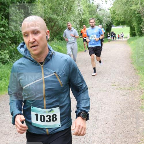 04.05.2025 - 8. Wedeler Halbmarathon Lena Gebhardt http://msf.ph/oto/7832413 04.05.2025 11:19:59 Laufen 26, 1038, 704, 303 meine-sportfotos.de