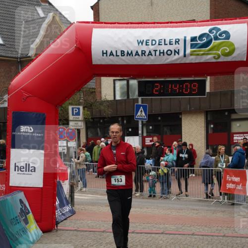 04.05.2025 - 8. Wedeler Halbmarathon Felixshl http://msf.ph/oto/7832441 04.05.2025 12:14:06 Ziel 153 meine-sportfotos.de