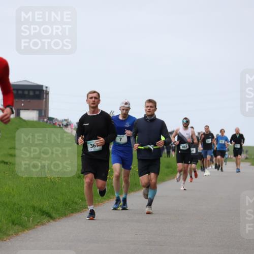 04.05.2025 - 8. Wedeler Halbmarathon Yannick Fuchs http://msf.ph/oto/7832461 04.05.2025 11:21:12 Laufen 36, 7, 863 meine-sportfotos.de