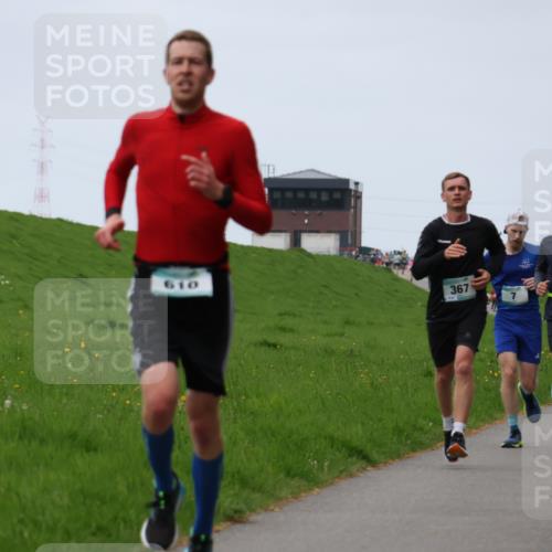 04.05.2025 - 8. Wedeler Halbmarathon Yannick Fuchs http://msf.ph/oto/7832472 04.05.2025 11:21:13 Laufen 610, 367, 7, 699, 863 meine-sportfotos.de