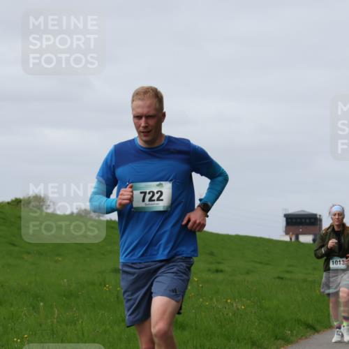 04.05.2025 - 8. Wedeler Halbmarathon Yannick Fuchs http://msf.ph/oto/7832492 04.05.2025 11:41:30 Laufen 722, 1013 meine-sportfotos.de
