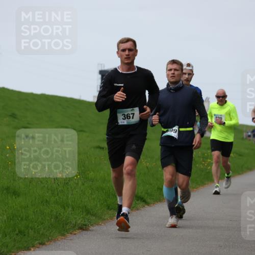 04.05.2025 - 8. Wedeler Halbmarathon Yannick Fuchs http://msf.ph/oto/7832529 04.05.2025 11:21:16 Laufen 367, 889, 99, 220, 863 meine-sportfotos.de