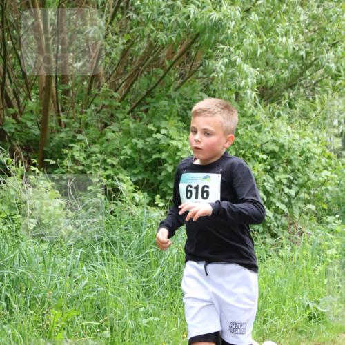 04.05.2025 - 8. Wedeler Halbmarathon Lena Gebhardt http://msf.ph/oto/7832542 04.05.2025 11:20:09 Laufen 616 meine-sportfotos.de