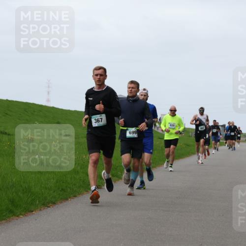 04.05.2025 - 8. Wedeler Halbmarathon Yannick Fuchs http://msf.ph/oto/7832566 04.05.2025 11:21:17 Laufen 367, 699, 820 meine-sportfotos.de