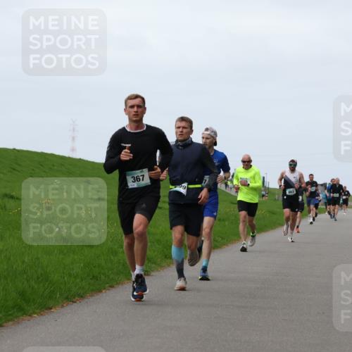 04.05.2025 - 8. Wedeler Halbmarathon Yannick Fuchs http://msf.ph/oto/7832579 04.05.2025 11:21:17 Laufen 367 meine-sportfotos.de