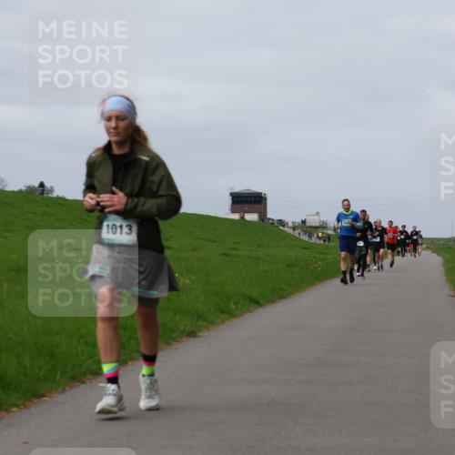 04.05.2025 - 8. Wedeler Halbmarathon Yannick Fuchs http://msf.ph/oto/7832614 04.05.2025 11:41:34 Laufen 1013 meine-sportfotos.de