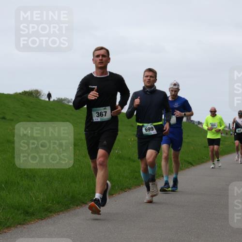 04.05.2025 - 8. Wedeler Halbmarathon Yannick Fuchs http://msf.ph/oto/7832621 04.05.2025 11:21:18 Laufen 367, 889, 699, 820 meine-sportfotos.de