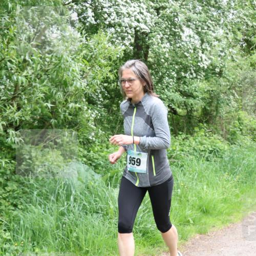 04.05.2025 - 8. Wedeler Halbmarathon Lena Gebhardt http://msf.ph/oto/7832645 04.05.2025 11:20:17 Laufen 959 meine-sportfotos.de