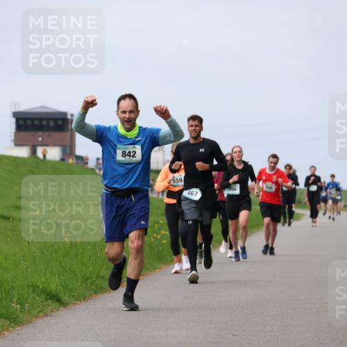 04.05.2025 - 8. Wedeler Halbmarathon Yannick Fuchs http://msf.ph/oto/7832648 04.05.2025 11:41:39 Laufen 842, 559, 467, 398, 256 meine-sportfotos.de