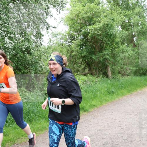 04.05.2025 - 8. Wedeler Halbmarathon Lena Gebhardt http://msf.ph/oto/7832668 04.05.2025 11:20:22 Laufen 4, 1118 meine-sportfotos.de