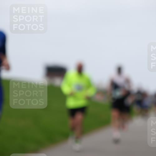 04.05.2025 - 8. Wedeler Halbmarathon Yannick Fuchs http://msf.ph/oto/7832678 04.05.2025 11:21:20 Laufen  meine-sportfotos.de