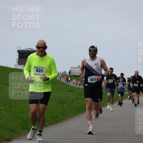 04.05.2025 - 8. Wedeler Halbmarathon Yannick Fuchs http://msf.ph/oto/7832682 04.05.2025 11:21:21 Laufen 820, 22, 863, 394, 1211 meine-sportfotos.de