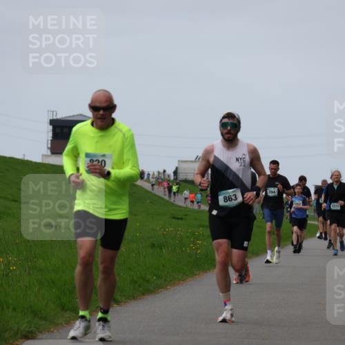 04.05.2025 - 8. Wedeler Halbmarathon Yannick Fuchs http://msf.ph/oto/7832685 04.05.2025 11:21:21 Laufen 920, 863, 394, 1062, 1211 meine-sportfotos.de