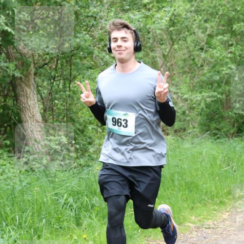 04.05.2025 - 8. Wedeler Halbmarathon Lena Gebhardt http://msf.ph/oto/7832688 04.05.2025 11:20:24 Laufen 963 meine-sportfotos.de