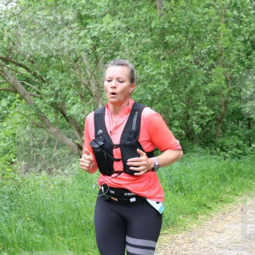 04.05.2025 - 8. Wedeler Halbmarathon Lena Gebhardt http://msf.ph/oto/7832730 04.05.2025 11:20:27 Laufen  meine-sportfotos.de
