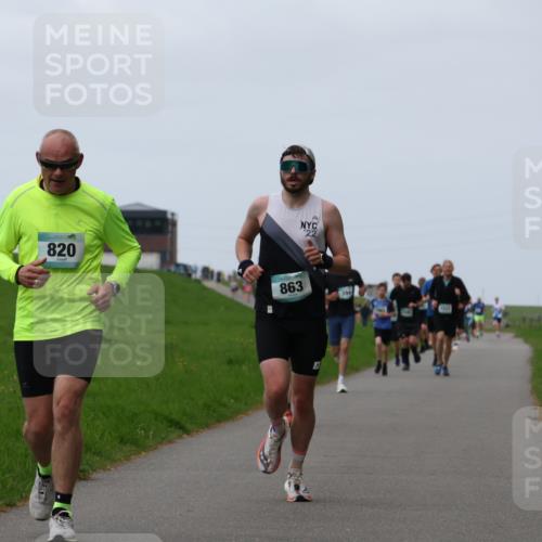04.05.2025 - 8. Wedeler Halbmarathon Yannick Fuchs http://msf.ph/oto/7832752 04.05.2025 11:21:23 Laufen 820, 863, 22 meine-sportfotos.de