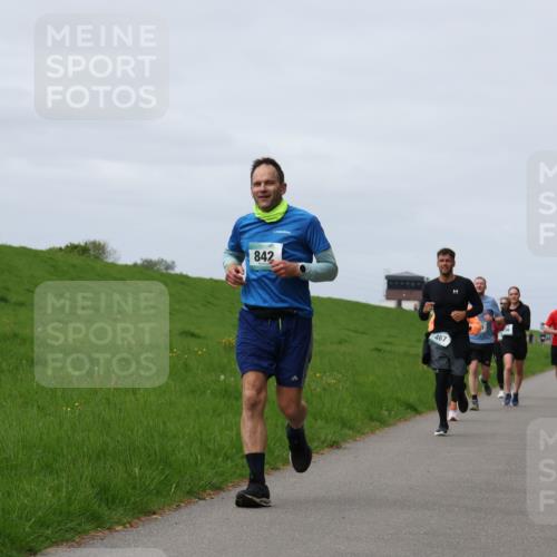 04.05.2025 - 8. Wedeler Halbmarathon Yannick Fuchs http://msf.ph/oto/7832759 04.05.2025 11:41:43 Laufen 842, 467 meine-sportfotos.de