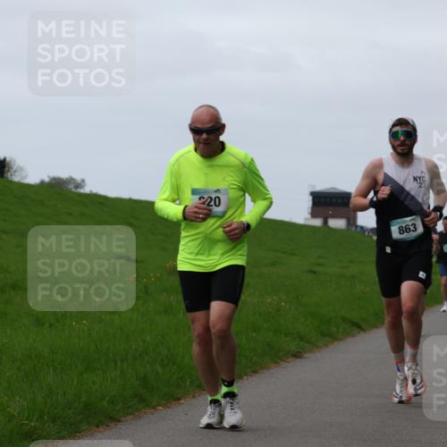 04.05.2025 - 8. Wedeler Halbmarathon Yannick Fuchs http://msf.ph/oto/7832782 04.05.2025 11:21:24 Laufen 220, 863 meine-sportfotos.de